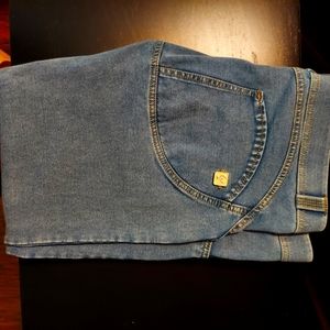 Freddy womens size 10